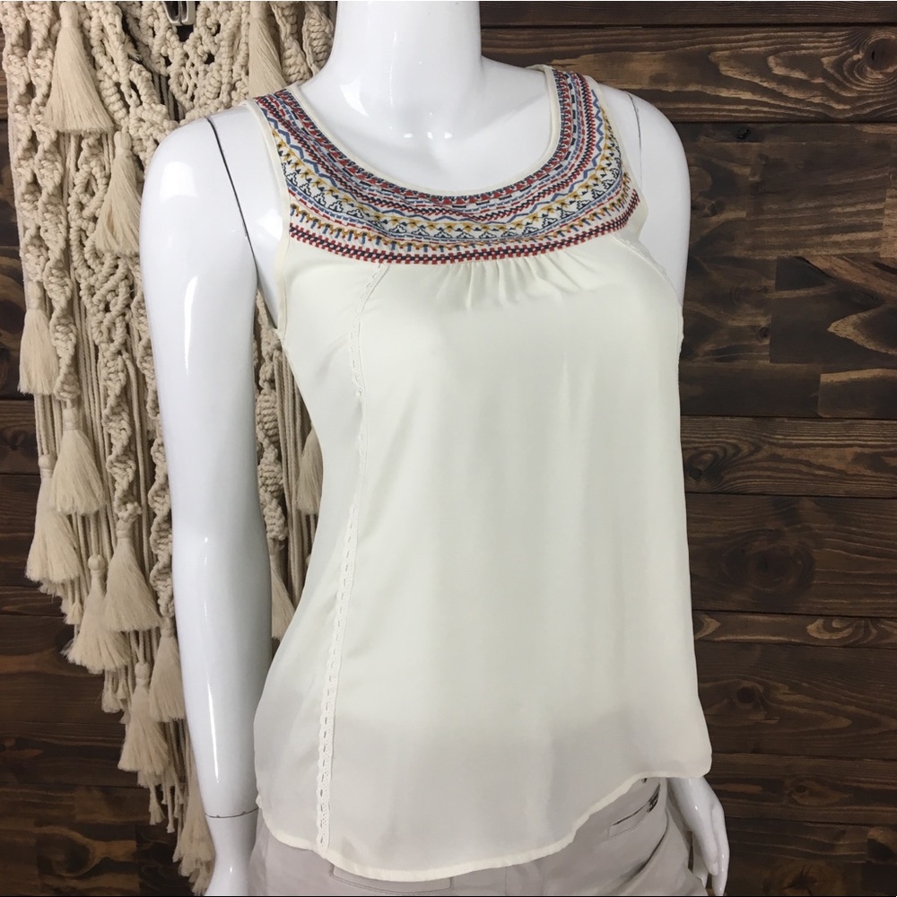 THML | Boho Lace Embroidered High‎ Low Blouse